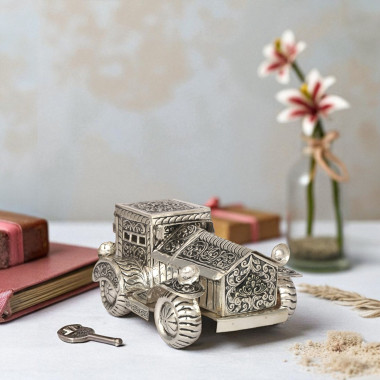 Vintage Jeep Style Storage Gifting Car