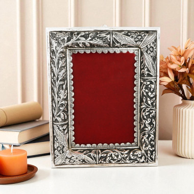 Silver Leaf Photo Frame